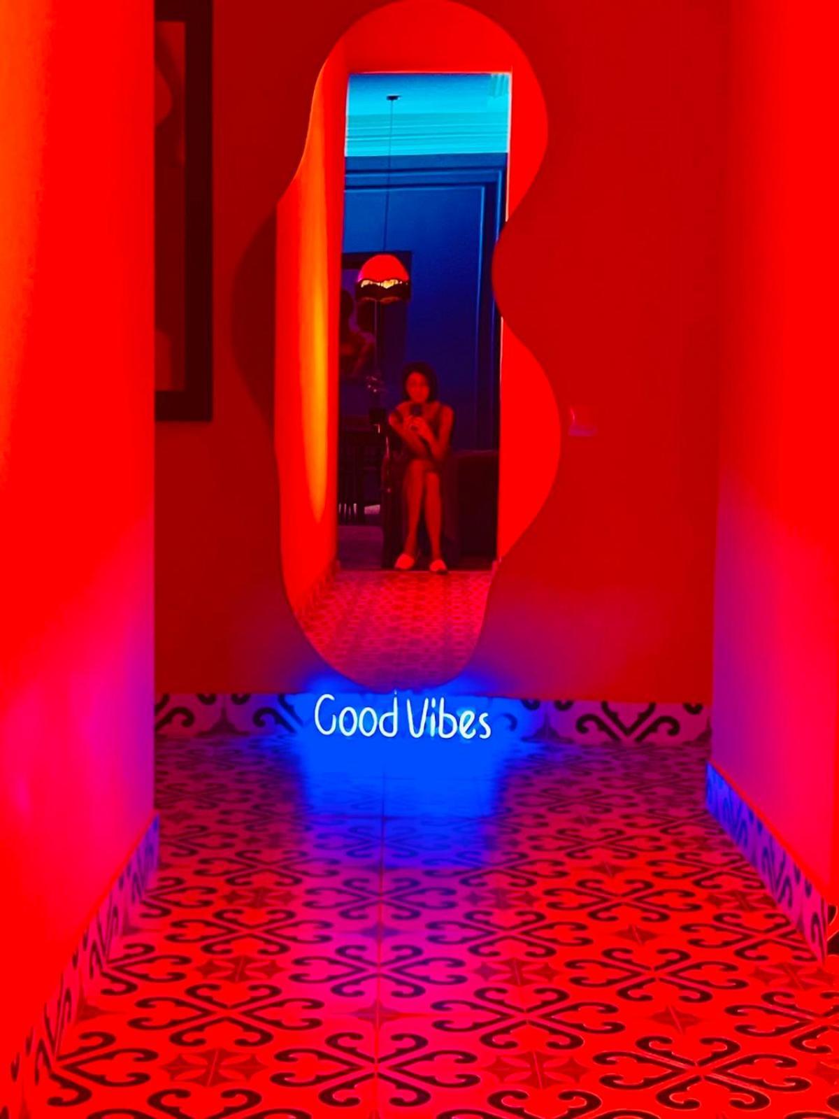Communa Good Vibes Тбілісі Екстер'єр фото